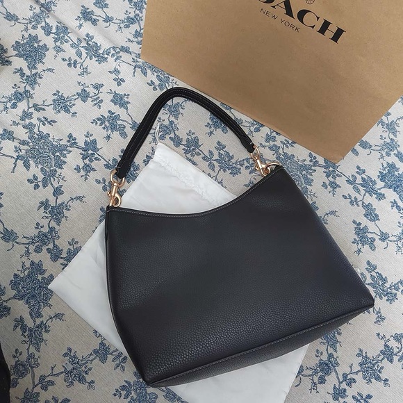 Coach Laurel Black Shoulder Bag - Picture 12 of 12